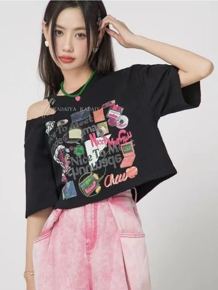 

Футболка с круглым вырезом, коротким рукавом и графическим принтом