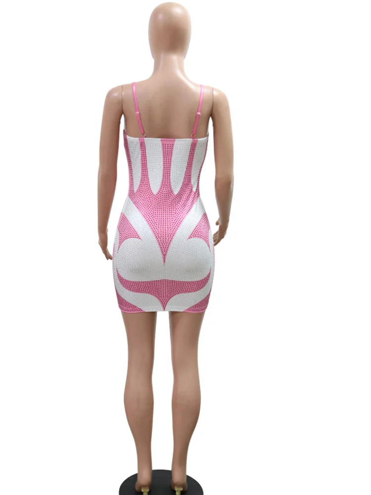 Bonnie Forest Glam женское мини-платье с открытыми плечами и геометрическими стразами