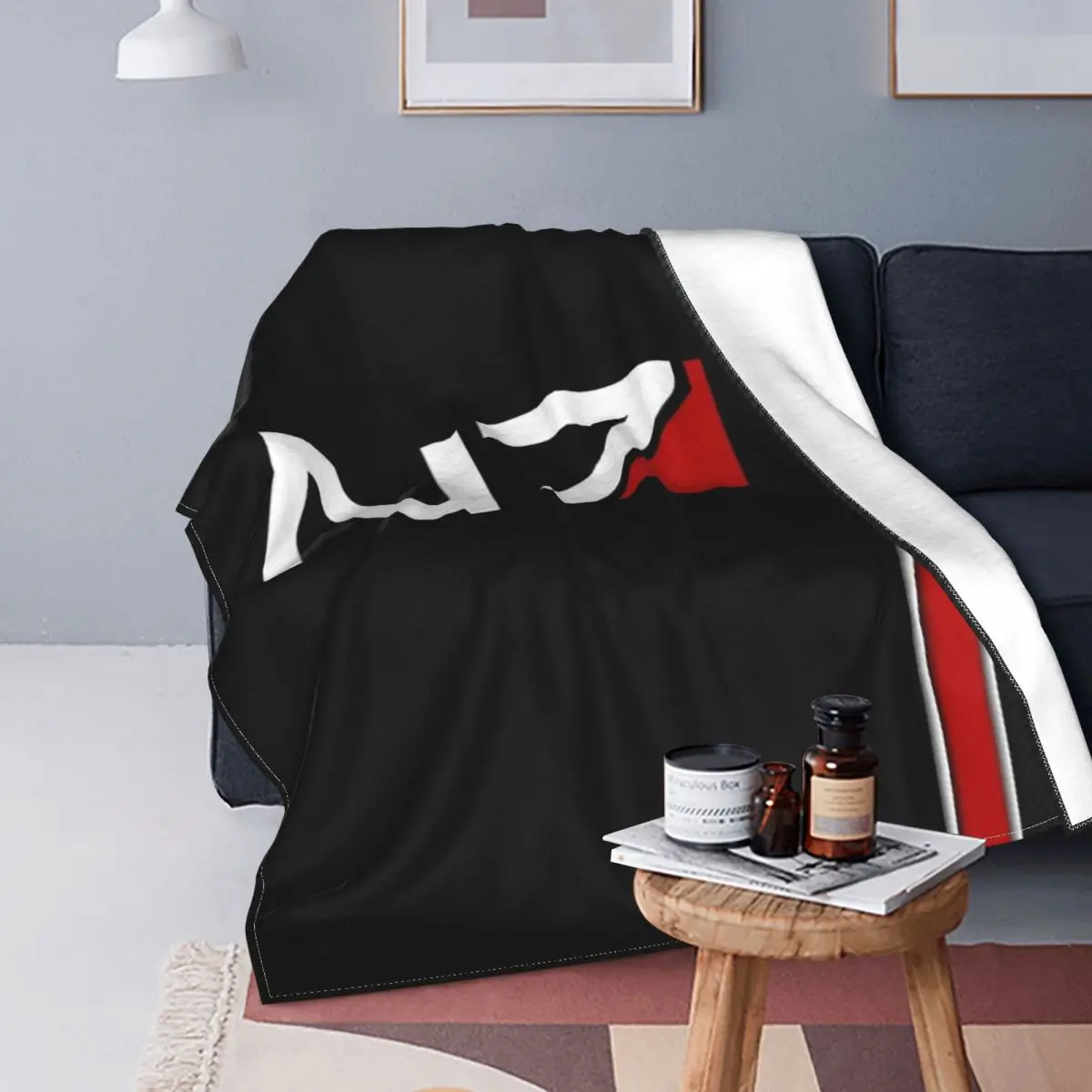 

N7 Mass Effect Emblem! Blanket Flannel Portable Throw Blanket Sofa Throw Blanket Couch Bedding Outdoor Throws Bedspread Quilt