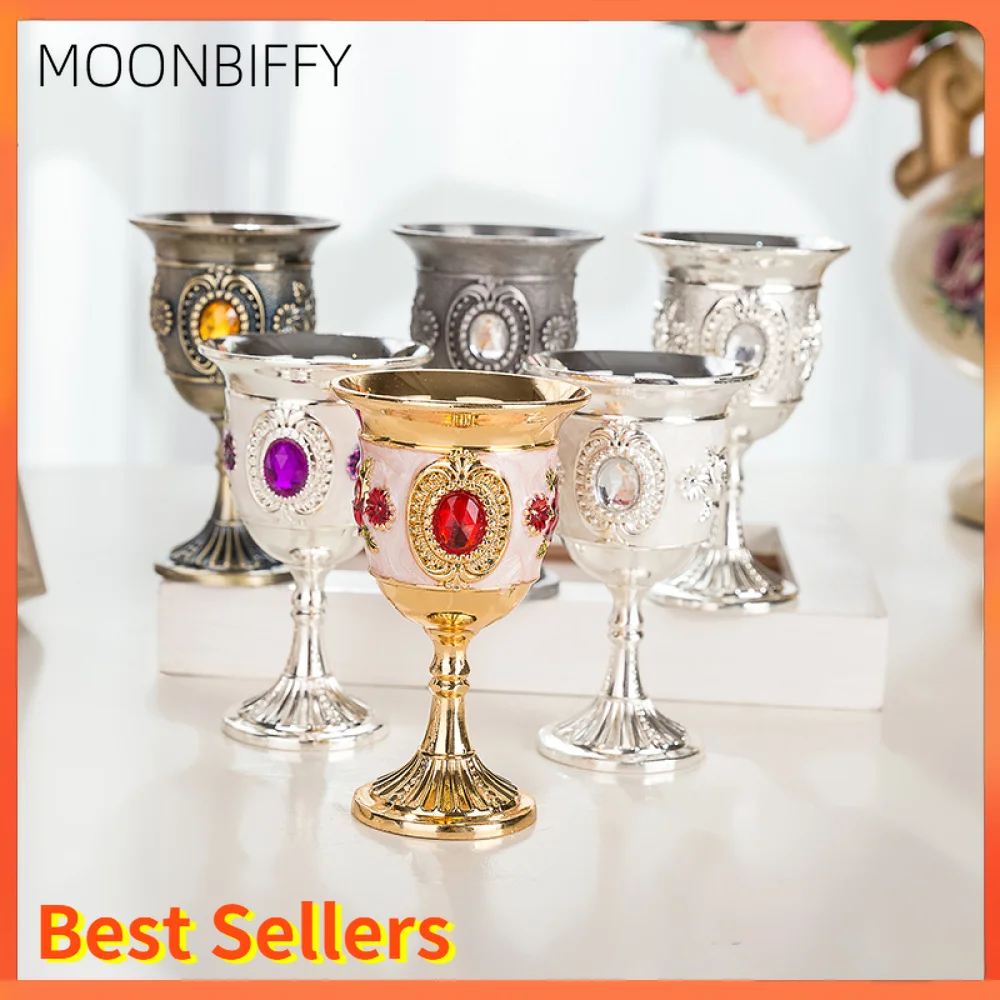 

Gem Inlay Style Zinc Alloy Goblet Wine Carved White Liquor Glass Stem-cup Stemware for Home Bar Party Afternoon Tea Coffee Kaws