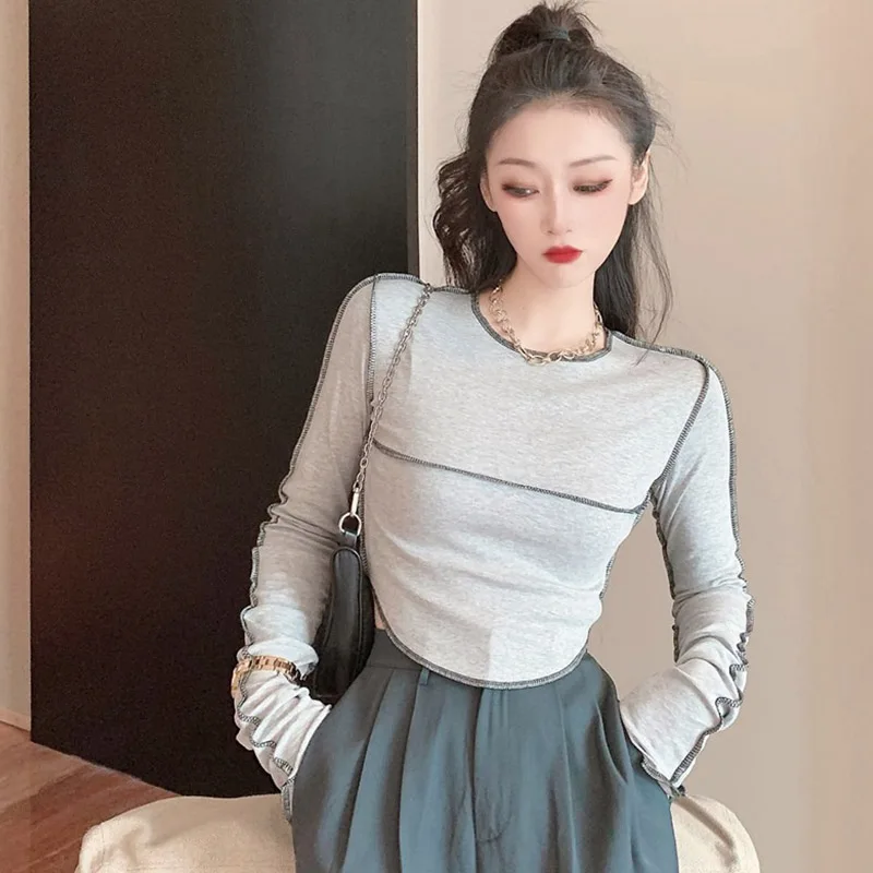 Футболка женская облегающая универсальная с длинным рукавом и круглым вырезом