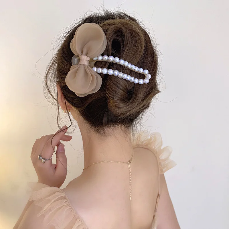 

Organza Bow, Pearl Duck Bill Clip, Hair Korean Fashion, Simple Side Back Of Head, Shark Ornament, Female