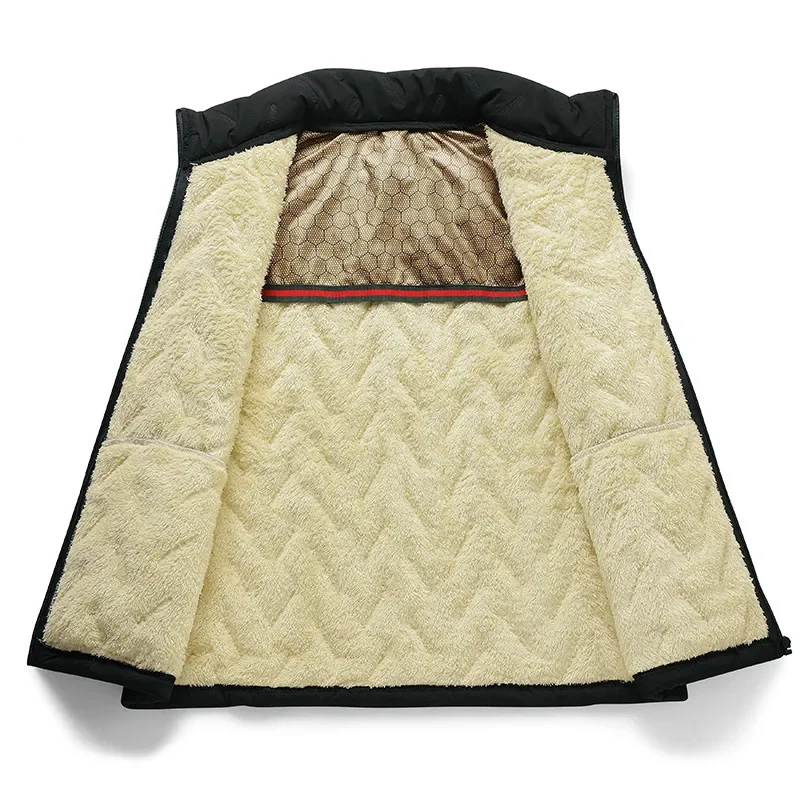 Мужской ультразвуковой жилет с графеновой подкладкой на флисовой подкладке