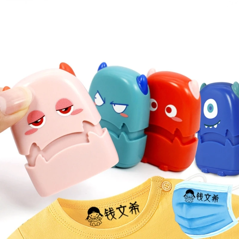 Маркировочный штамп на одежде. Штамп для одежды. Свадебная печать. Штамп для маркировки детской одежды. Штамп именной для одежды.