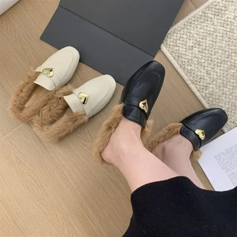 

Flat Heel Plush Shoes Women Fur Slippers Adults Flock Cover Toe Slides Loafers Fashion Round Toe Slip On Mules Shoes Leisure