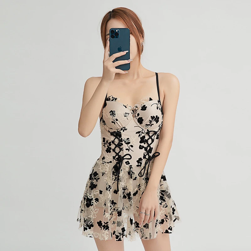 

Sexy One Piece Swimsuit Bikini 2022 Women Swimwear New Web Come Back Underwire Block String High Waist Receive Broken Flower