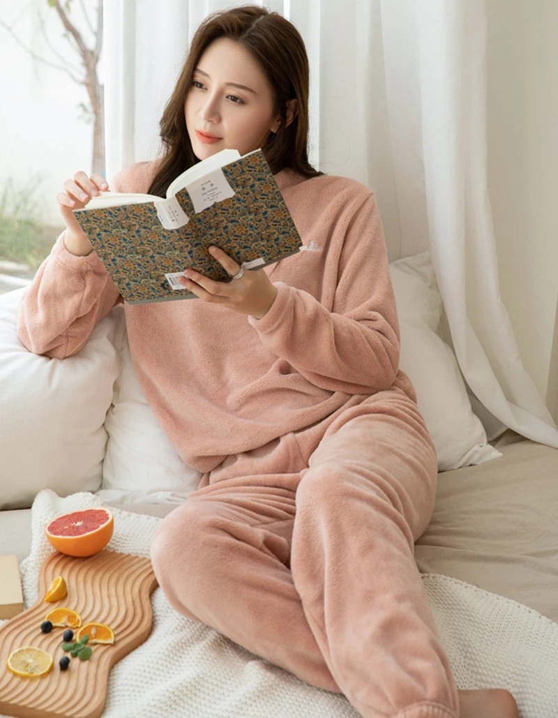 Round Neck Ladies Pajama Sets Thicken Autumn And Winter Keep Warm Nightgown Comfortable Soft Sleepwear Suit Simple Style