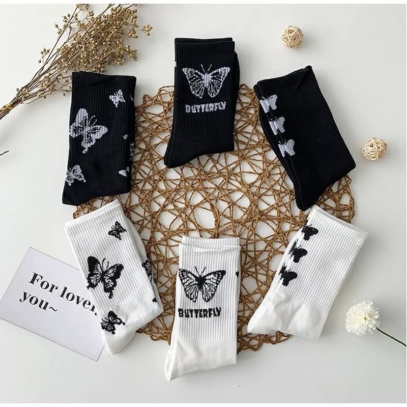 Retro Cute Japanese Spring Summer Socks for Women Female Is Tied Sportsnet Red Bow Simple Fashionable Socks
