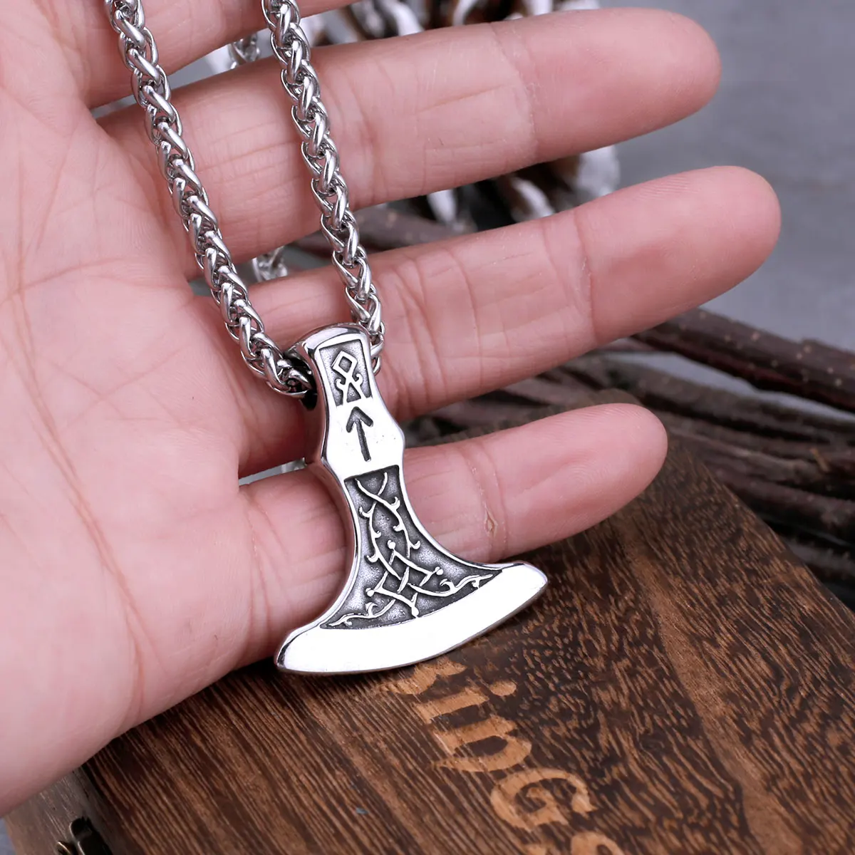 

Stainless Steel Vikings Axe Odin Rune Necklace Men's Hip Hop Biker Vintage Pendant Necklace Nordic Amulet Male Jewelry As A Gift