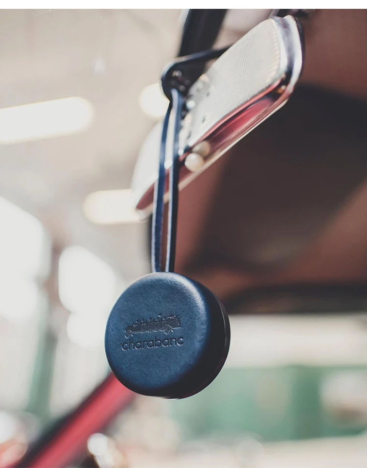 

Роскошный автомобильный оригинальный парфюмерный диффузор из воловьей кожи