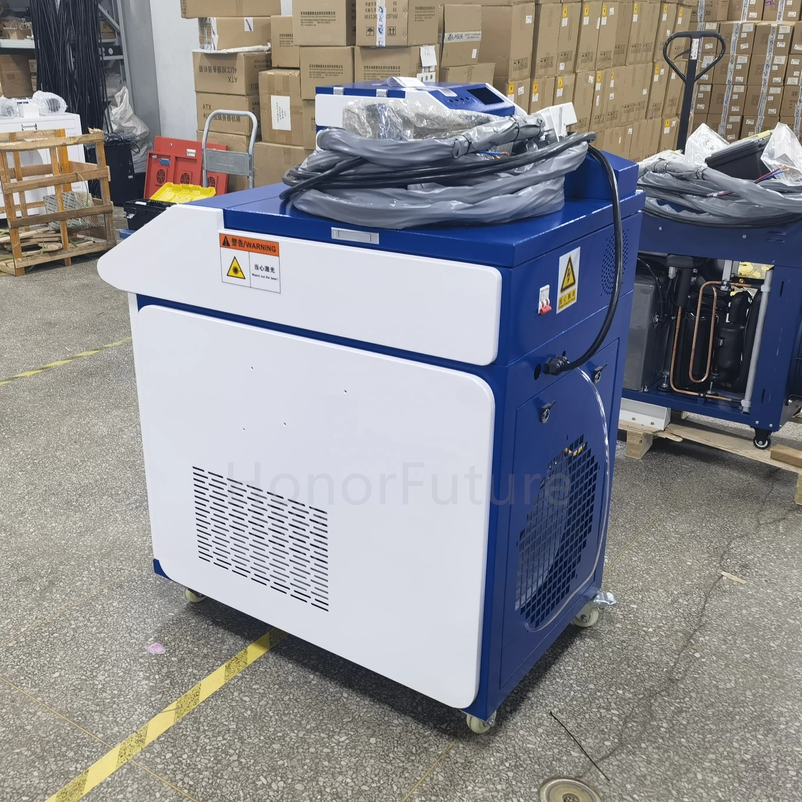 Лазерная машина для удаления ржавчины на продажу 1000 Вт 1500 2000 3000 очиститель