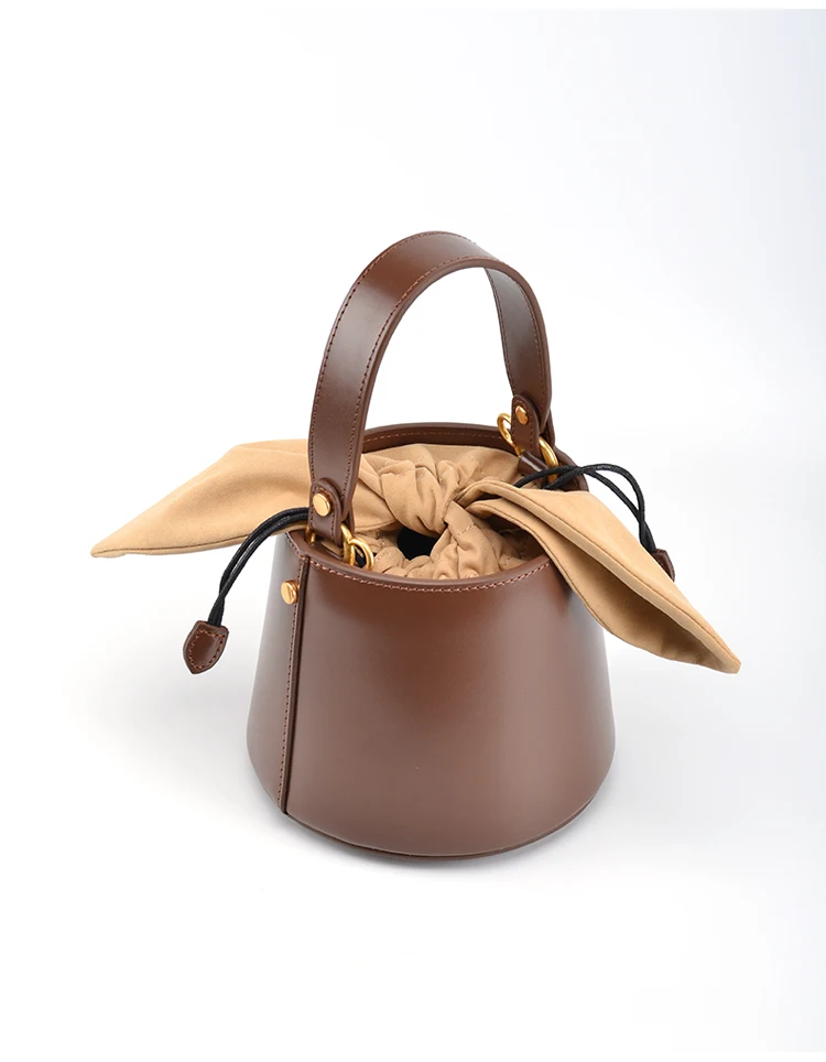 Универсальная сумка-ведро с кроличьими ушками натуральная кожа воловья женская