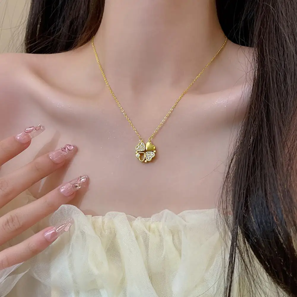

Women Necklace Magnetic Love Hearts Luxury Titanium Steel Rhinestone Embedded Four Leaf Clover Pendant Necklace Fashion Jewelry
