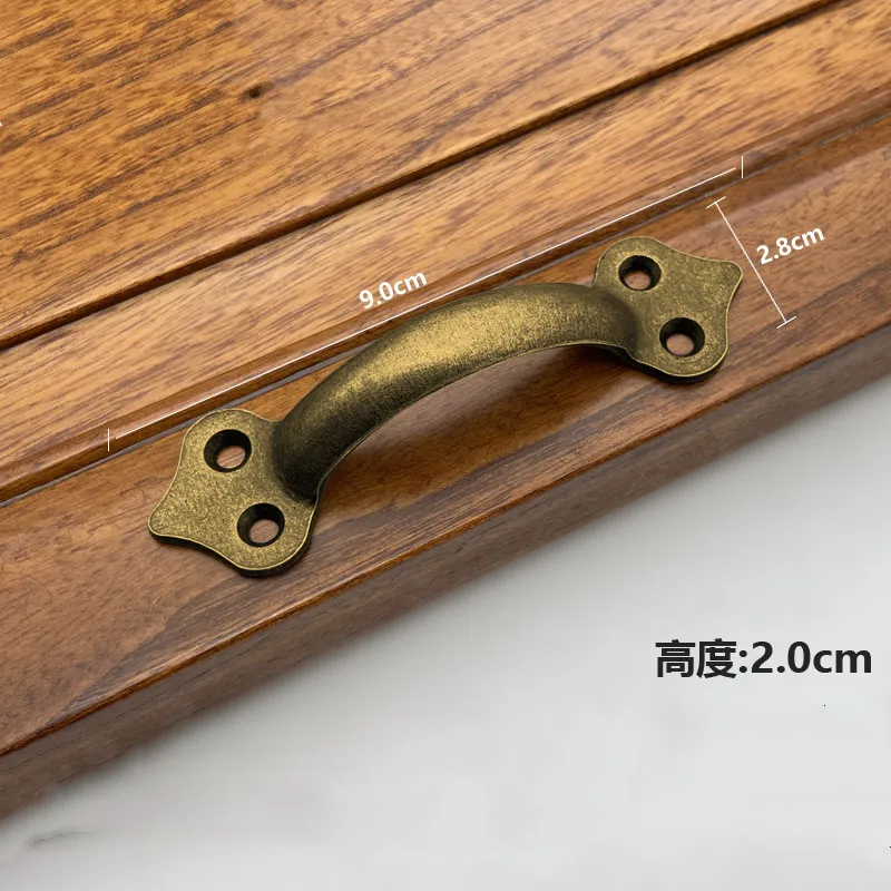 

Винтажная дверная ручка из меди STURDY HANDS