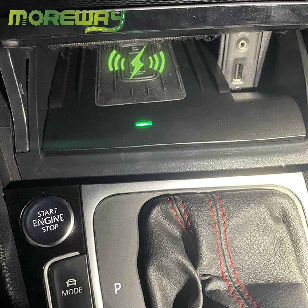 Caricabatterie Wireless 15W per Volkswagen Golf 7 MK7 2018 supporto per telefono per auto con scheda di ricarica rapida per IPhone 12 piastra di ricarica