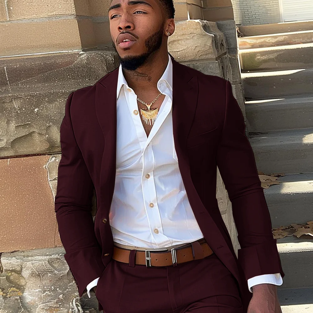 Бежевый мужской костюм из 2 предметов пиджак с двумя пуговицами и брюки