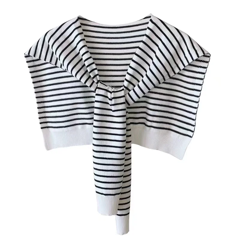 Женский полосатый пуловер YOUNGMAMBA