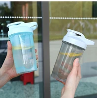 new 500ml bottle shaking plastic cup fitness sports protein powder shake bottle portable outdoor milkshake water cup