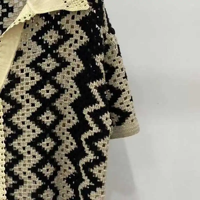 

2023 Summer New Rhombus Knitted Cardigan Women Single-breasted Short-sleeved Top