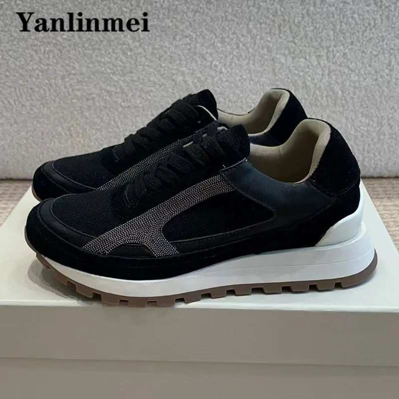 Классические кроссовки женские повседневные туфли на шнуровке с бусинами