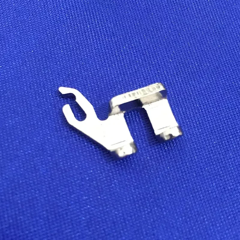 

Domestic sewing machine Presser Foot Holder Snap On Low Shank Adapter, For Singer - 446014-1,155964 7YJ230