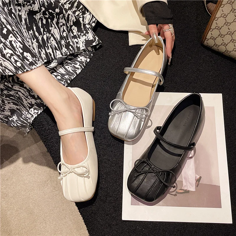 

Silver Thick Heels Mary Jane Shoes Women 2023 Buckle Strap Square Toe Pumps Woman Med Heele Patent Leather Shoes Female