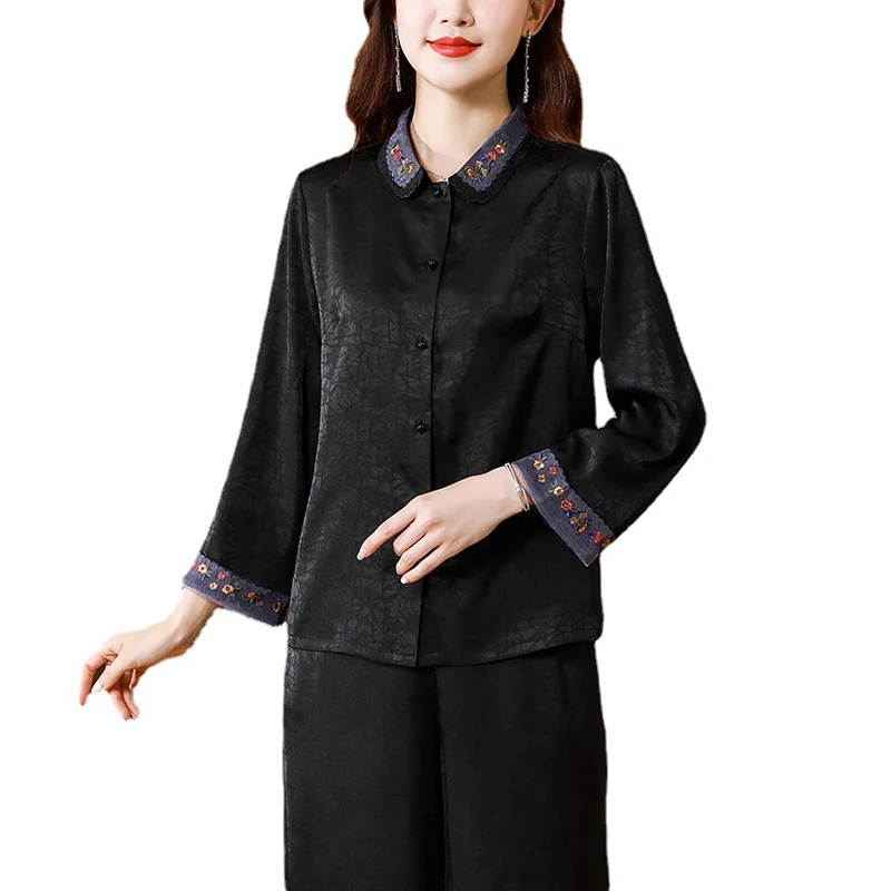 Женская шелковая рубашка-поло с вышивкой черная элегантная Облегающая