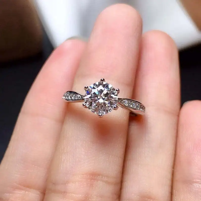 

Новое Стильное кольцо с бриллиантами для женщин, распродажа, модное кольцо с микро-инкрустацией и простым бриллиантом, популярные украшени...