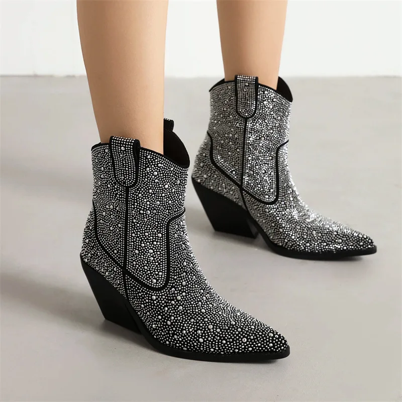 

Women Ankle Boots Winter 2022 Trend Luxury Designer Fashion High Heel Women Shoes Plus Size Elegant Party Rivet Lady Short Boots