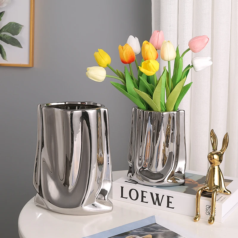 

Electroplated Silver Ceramic Vase Decorations with A High-end Feel Niche Living Room Flower Arrangement Fake Flowers