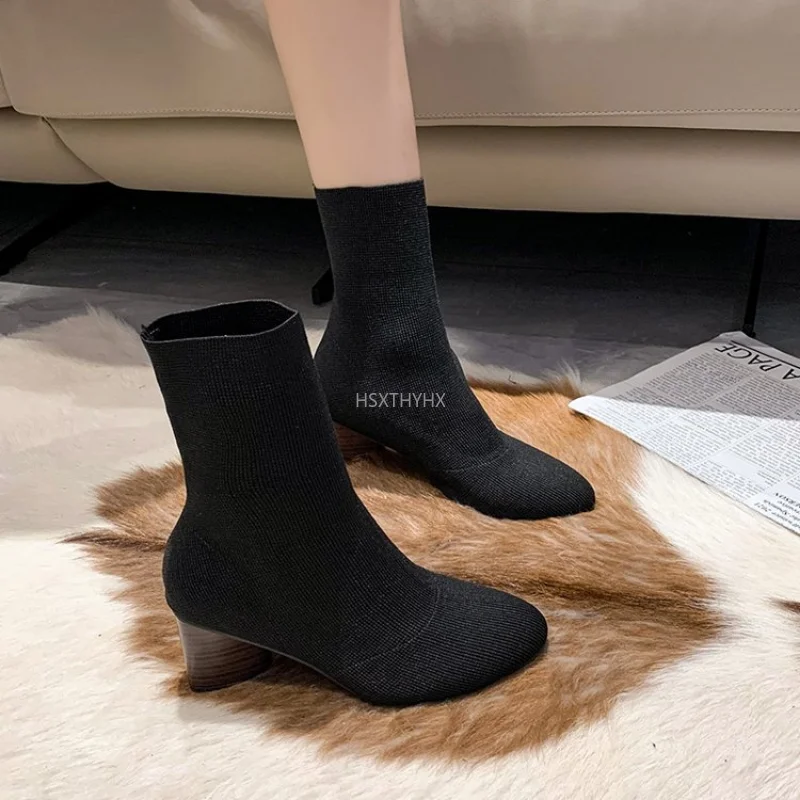 

Женские эластичные вязаные ботинки-носки, женские ботильоны из эластичной ткани без застежек, осенние модные ботинки с квадратным носком н...