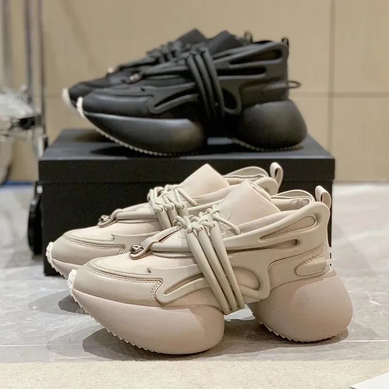 

2023 Female Casual Shoes Chunky Sneaker 6CM Increase Designer Thick Sole Dad Shoes Women Sneakers PU leather Platform Sneakers