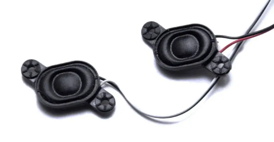 Новый оригинальный внутренний динамик L & R для ноутбука TOSHIBA L630 L630 L635 L630D