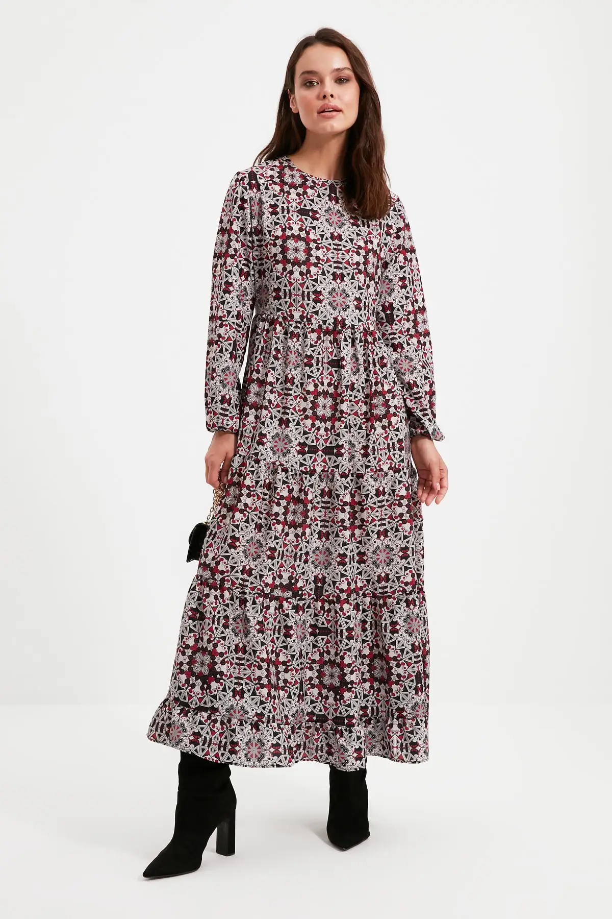 

Trendyol Decorated Long Dress TCTAW22EB0092