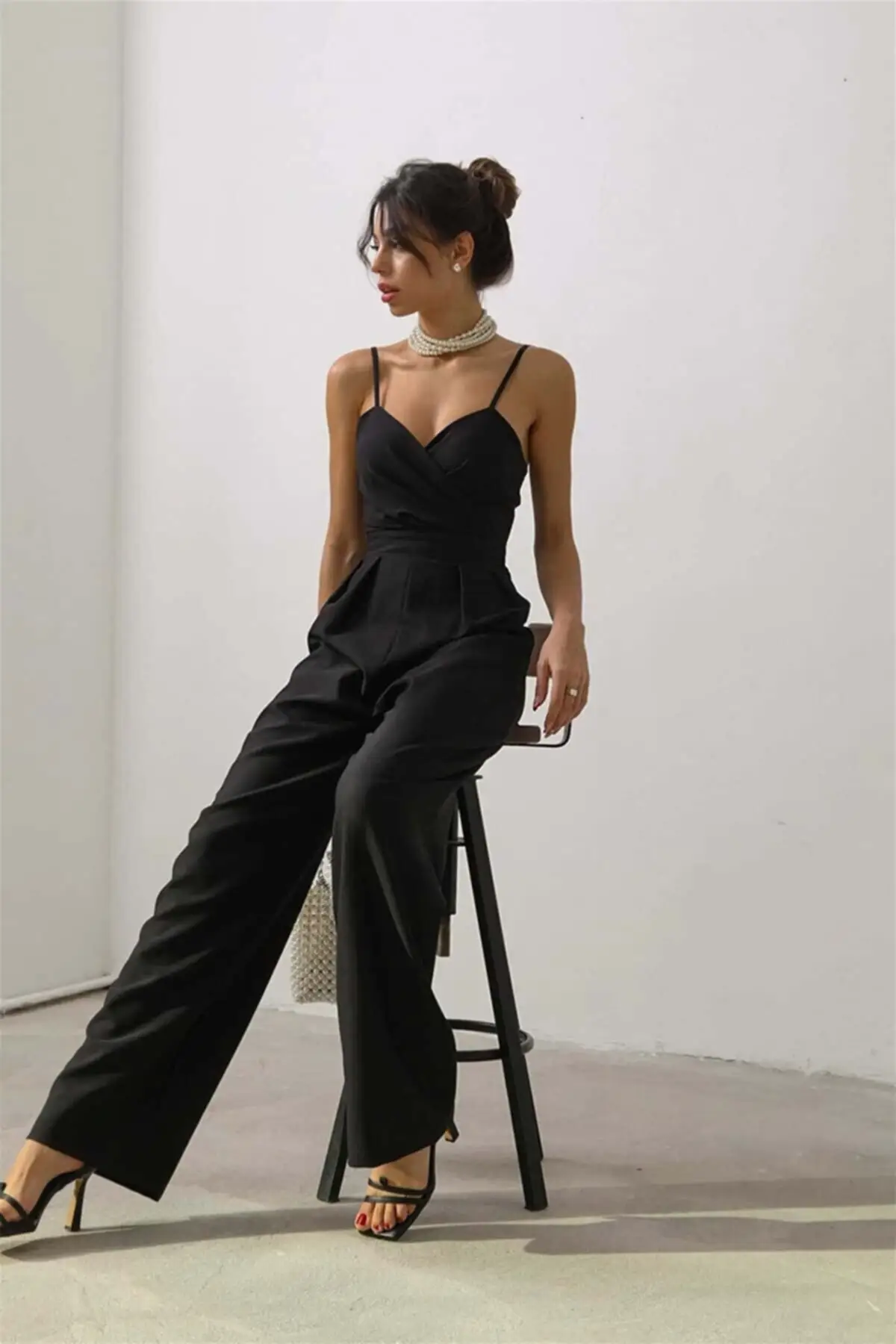 

Women's Overalls Black Front Pleat Detailed Strap Jumpsuit Hot Casual Fashion Sleeveless Baggy Trousers Overalls