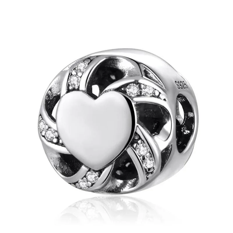 

Женский браслет из серебра 925 пробы с бусинами в виде сердца