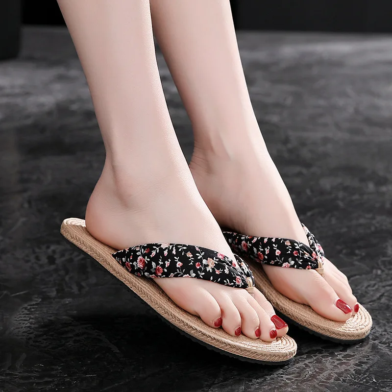 2023New Summer Fashion Design Weave Women Beach Flip-Flops Non-Slip Flat Ladies Outdoor Soft Slippers Women's Simple Flip-Flop