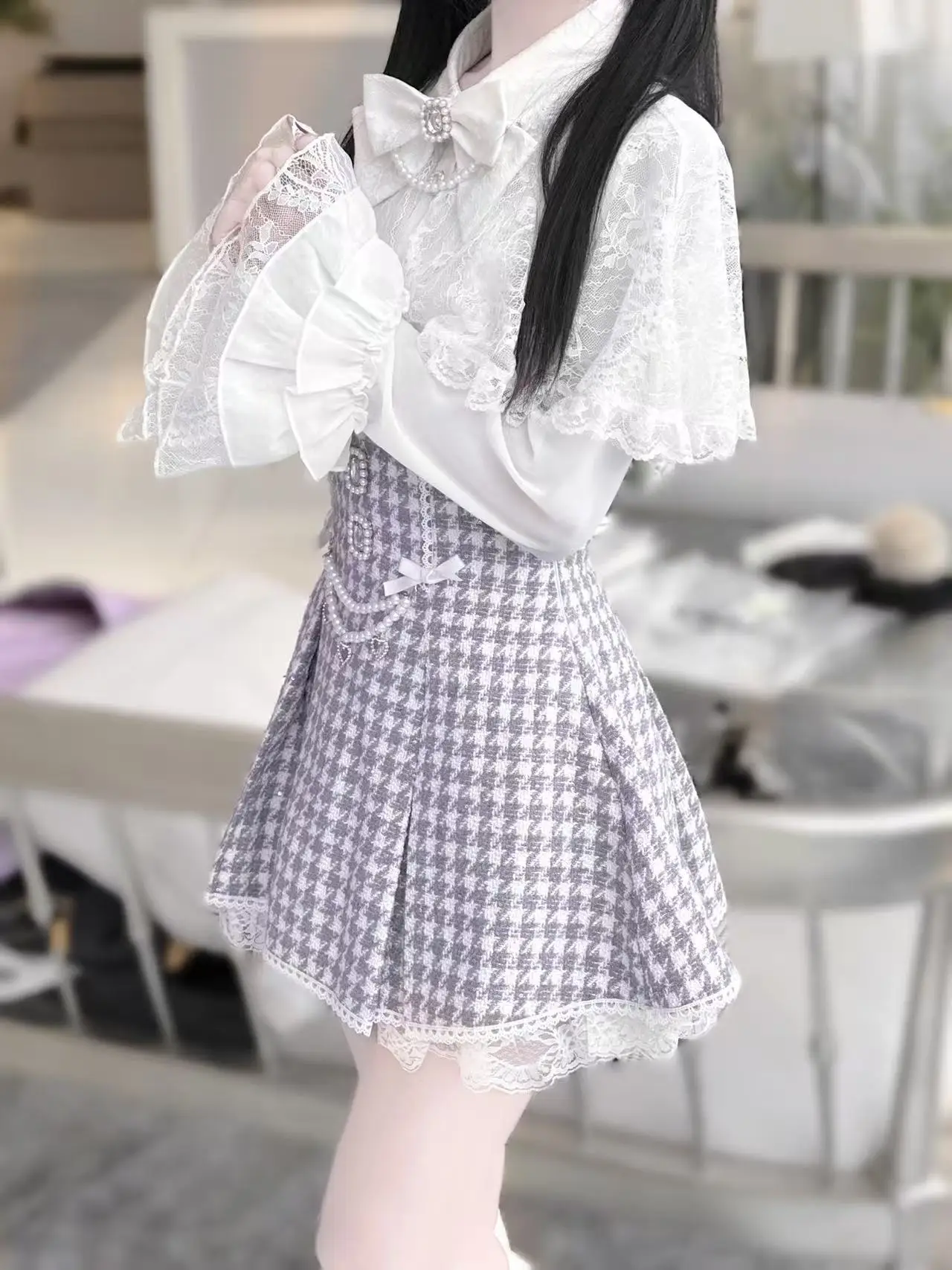 Новинка 2024 года весенняя накидка с жемчужным бантом и кружевными рукавами