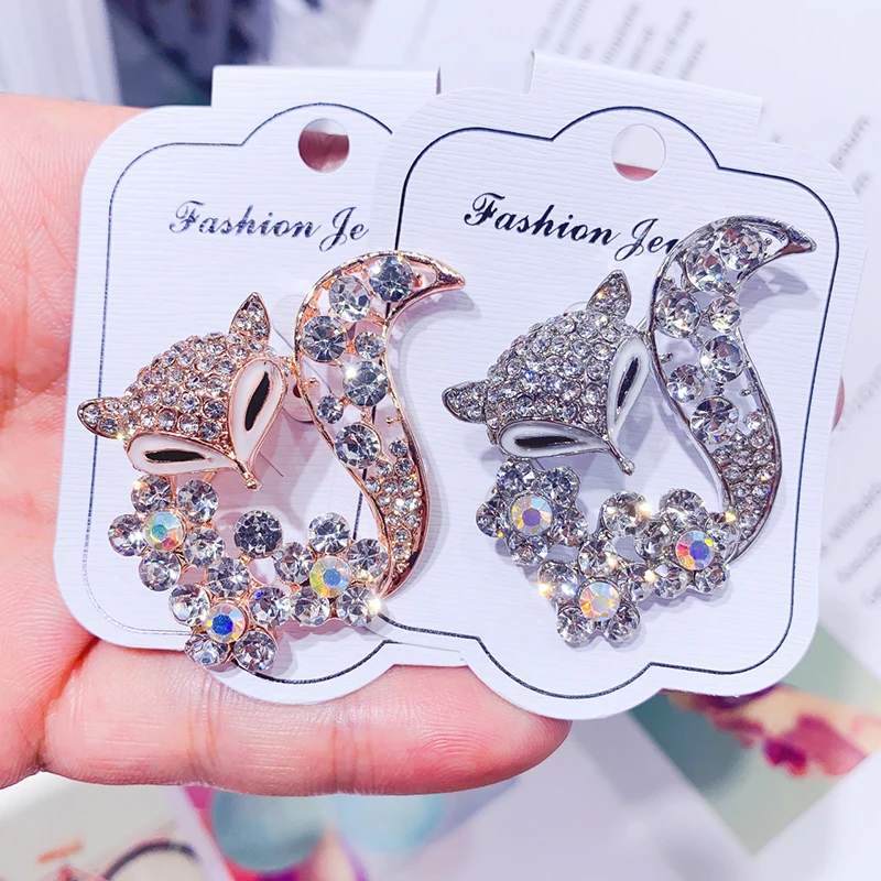 

Ladies Brooch Women's Simple Fashion Fox Corsage Sweater Coat Accessories Brooch For Women Animal Party Wedding Brooches Pins