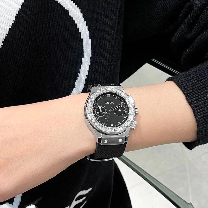 

Watch fashion domineering black large dial heavy industry silicone watch female personality cool and handsome ladies watch