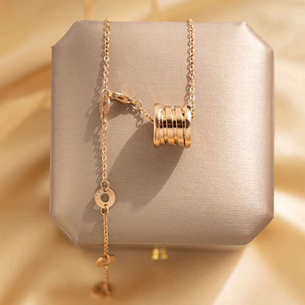 

Japan Korea Simple Spring Small Waist Pendant Titanium Steel Necklace Female Light Luxury Hundred Design Collarbone Chain