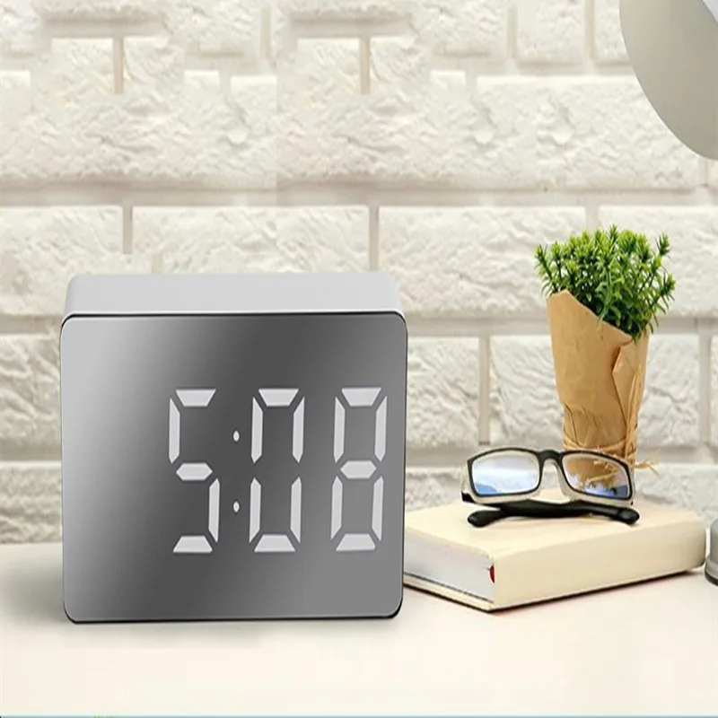 

Mute Timer Digital Alarm Clock Decorative Home Mirror Led Timing Clock Anti-aging Table Clocks Time Date Display Portable Mini