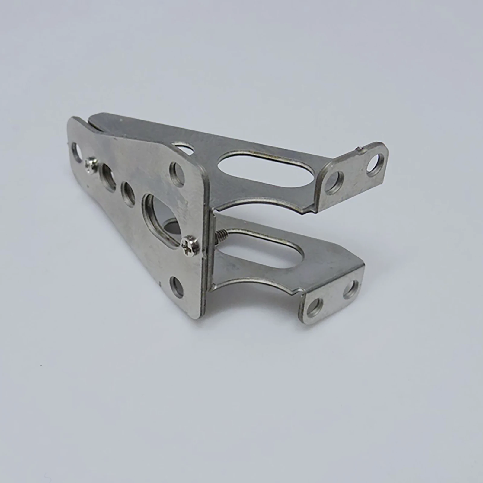 

High Quality Spare Tire Holder for 1/14 Tractor Head Scania Container Truck