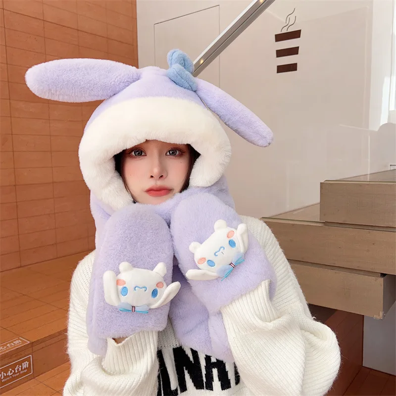 

Новинка, плюшевая шапка, шарф и перчатки Cinnamoroll, милая шапка и перчатки с кроличьими ушками, зимний теплый комплект из трех предметов, рождес...