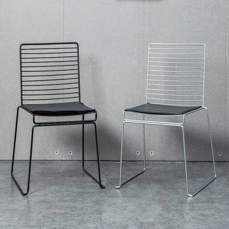 Рисунок 2 - Простой уличный стул для отдыха на балконе