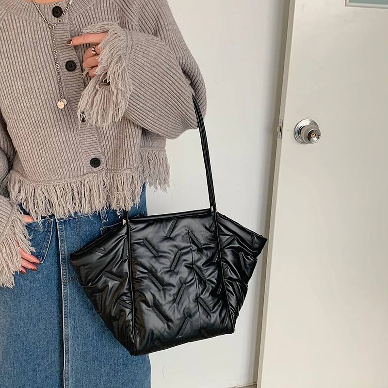 Silver Shoulder Bags For Women Winter Soft Padded Bag Shopper Eco Bag Korean Large Capacity Crossbody Bag Warm Big Tote Handbag