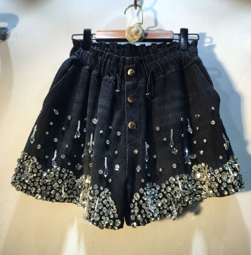 Cakucool New Women Luxury Diamonds Shorts Black Denim Shorts Beading Shiny spring Sexy Temperament Chic Retro Shorts Femme Large