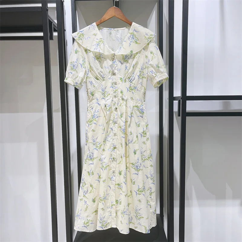 

Light Luxury Socialite French Unique Super Fairy Heavy Industry Lace Temperament Self-cultivation Inner Dress