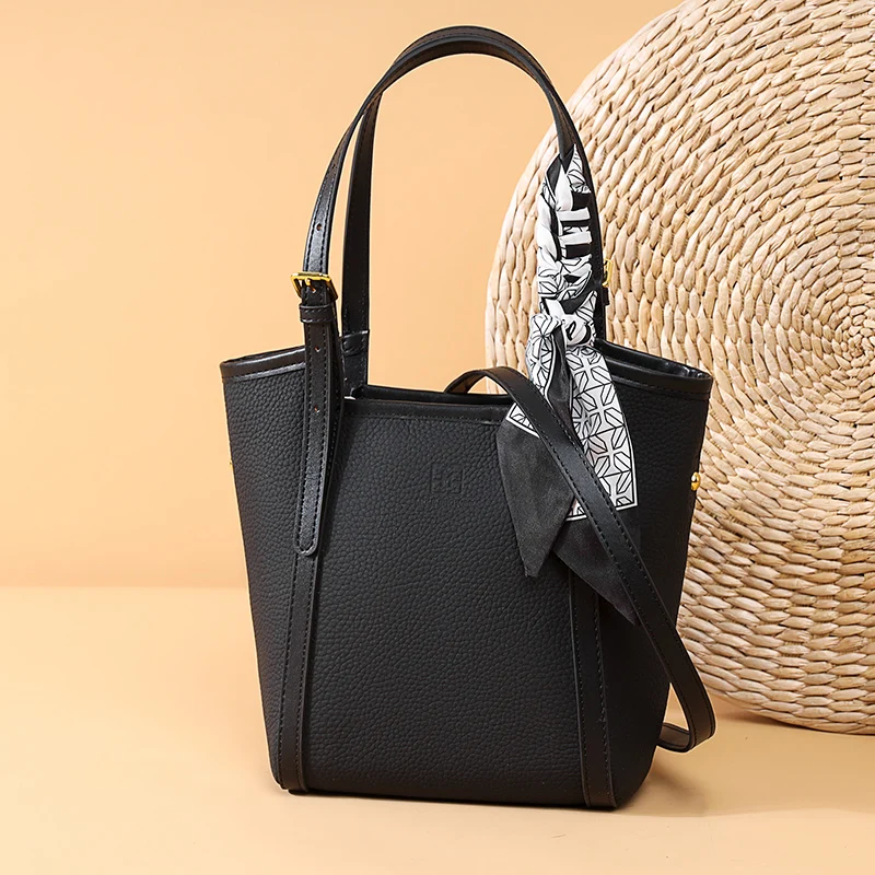 

Large Capacity Lady Crossbody Bag Strap Female Solid Color Totes Handbag Brand Design Women Bucket Genuine Leather Shoulder Bag
