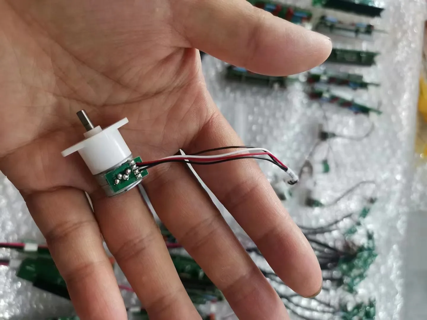 AV6481AV6481C1/A9/B5 оптоволоконный